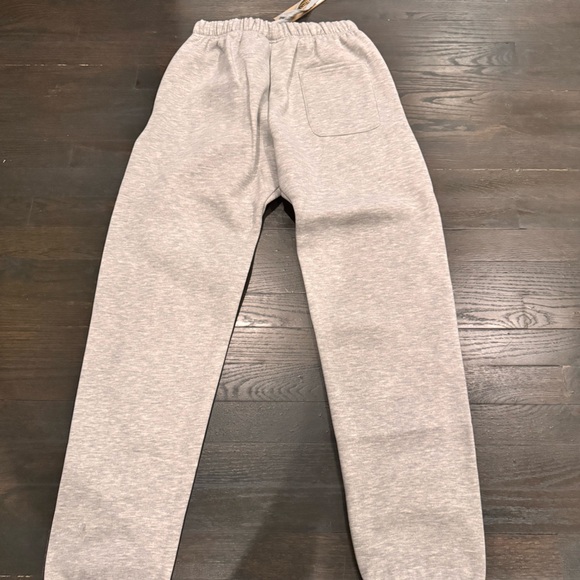 Essentials sweatpants S - Picture 3 of 5
